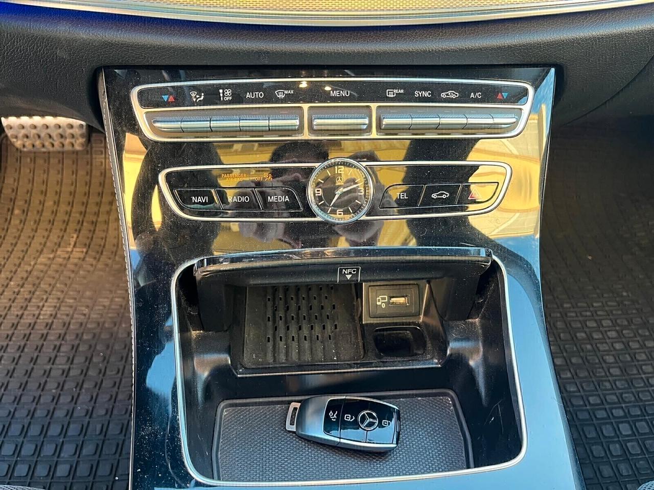 Mercedes-benz E 220 d 4Matic Auto Premium Plus