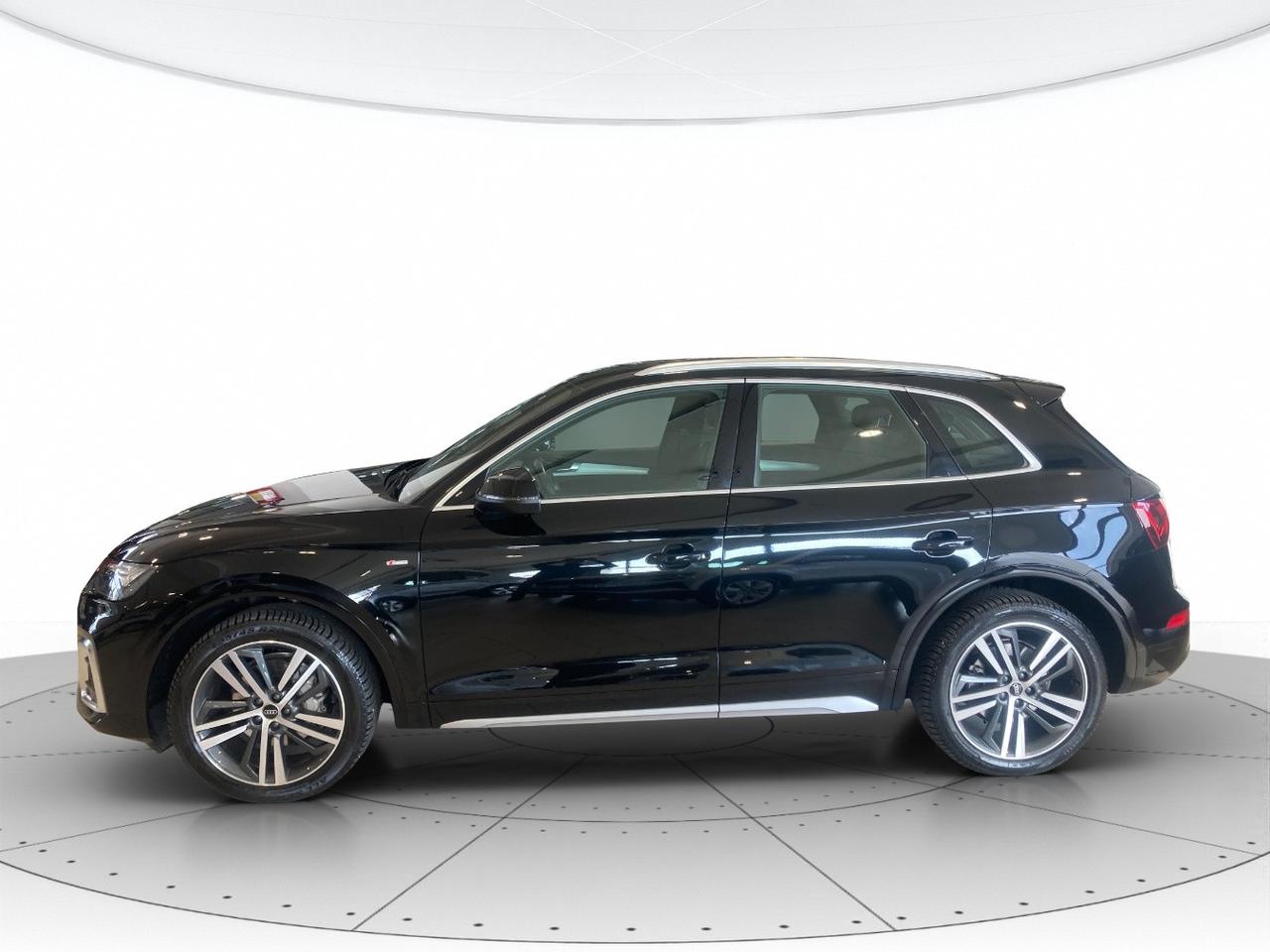 AUDI Q5 35 2.0 tdi mhev 12V S line s-tronic