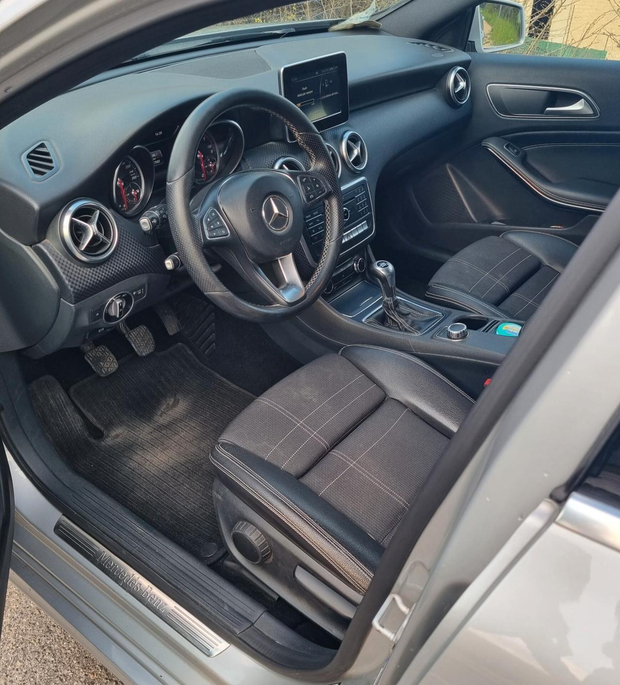 Mercedes-benz CLA 180 d Sport