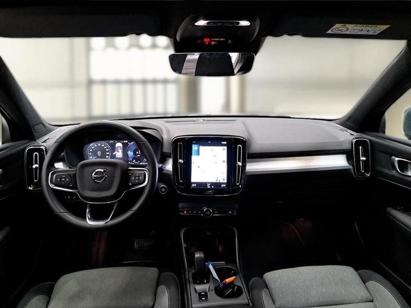 VOLVO XC40 T4 Recharge Plug-in auto Core