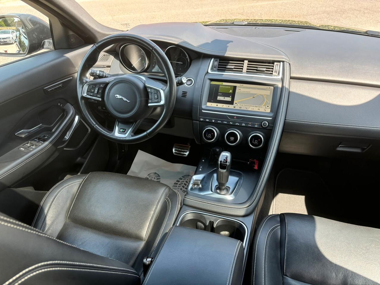 Jaguar E-Pace 2.0D 180 CV AWD R-Dynamic S