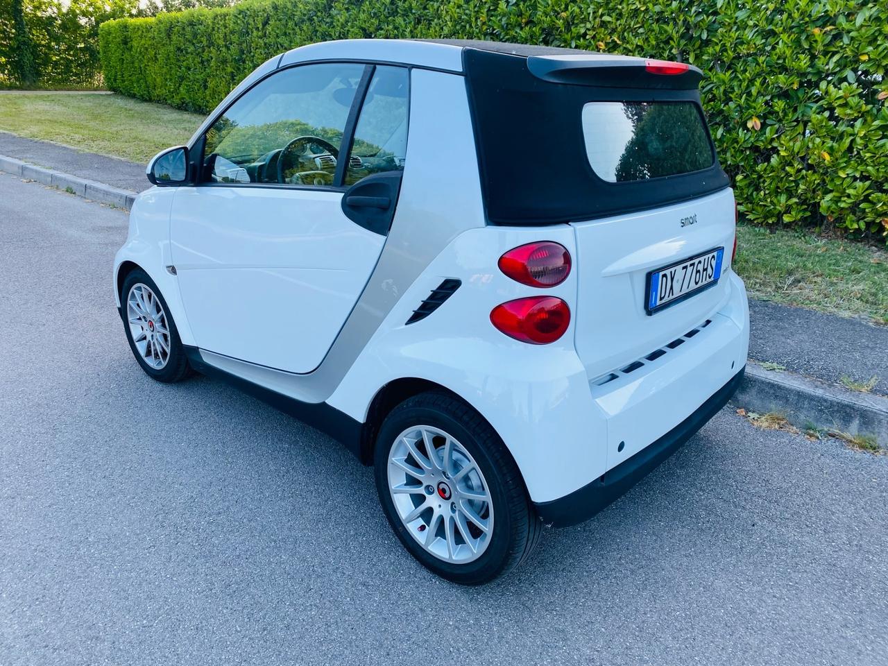 Smart ForTwo 1000 52 kW cabrio