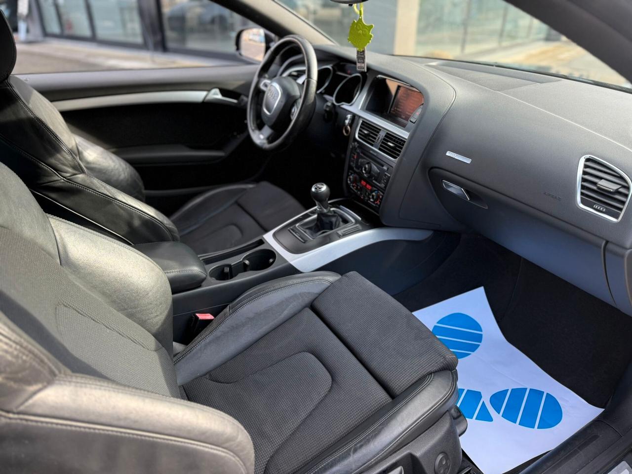 AUDI A5 2.0 TDI 2010 12 MESI DI GARANZIA