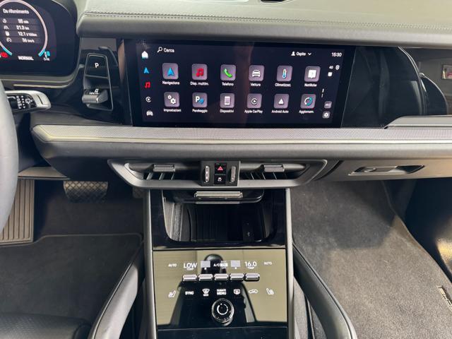 PORSCHE Cayenne 3.0 V6 / IVA ESPOSTA / GARANZ. UFFICIALE