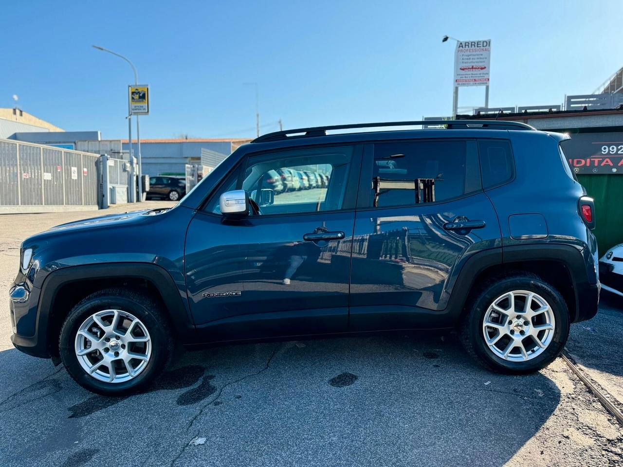 Jeep Renegade 4Xe 1.3 benzina ibrida 130cv anno 10/2022 Permute Garanzia Finaziamento