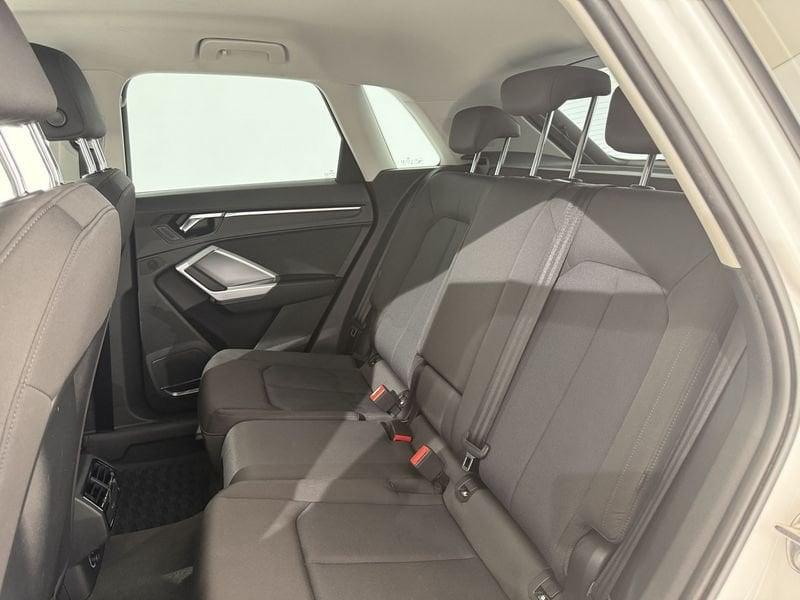 Audi Q3 40 TDI quattro S tronic S Line Edition