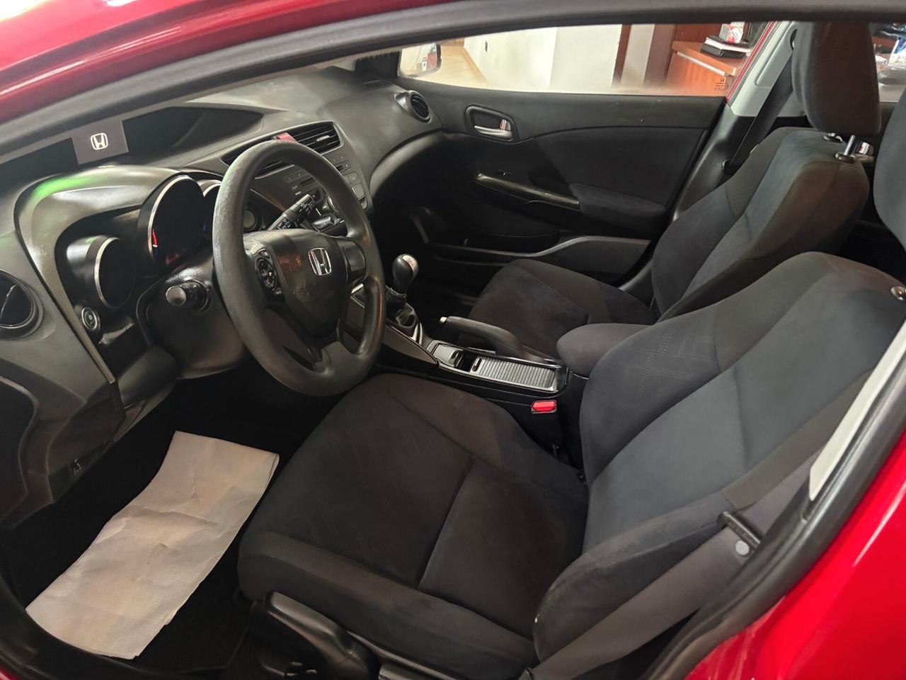 Honda Civic 1.4 i-VTEC Sport