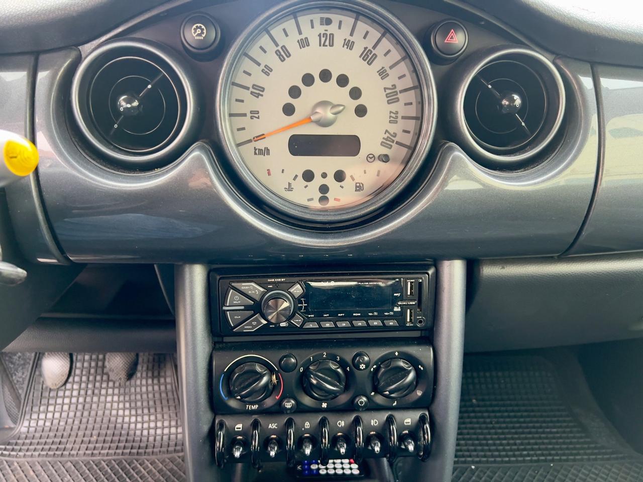 Mini 1.4 tdi One D