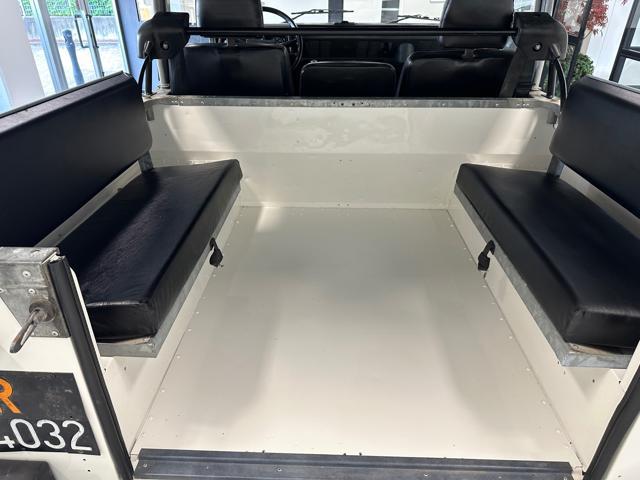 LAND ROVER Defender 90 diesel Soft-top