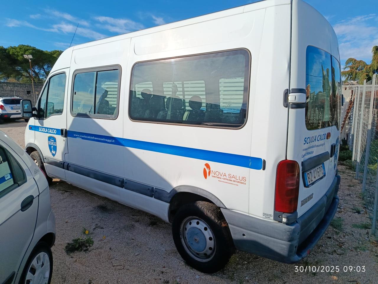 Renault Master T35 2.2 dCi 16V PC Minibus