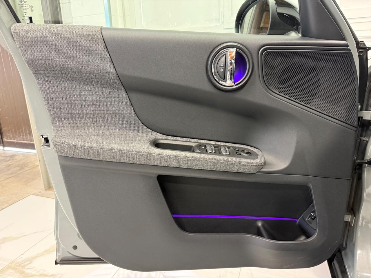 Mini Cooper D Countryman 2.0 Business Automatica