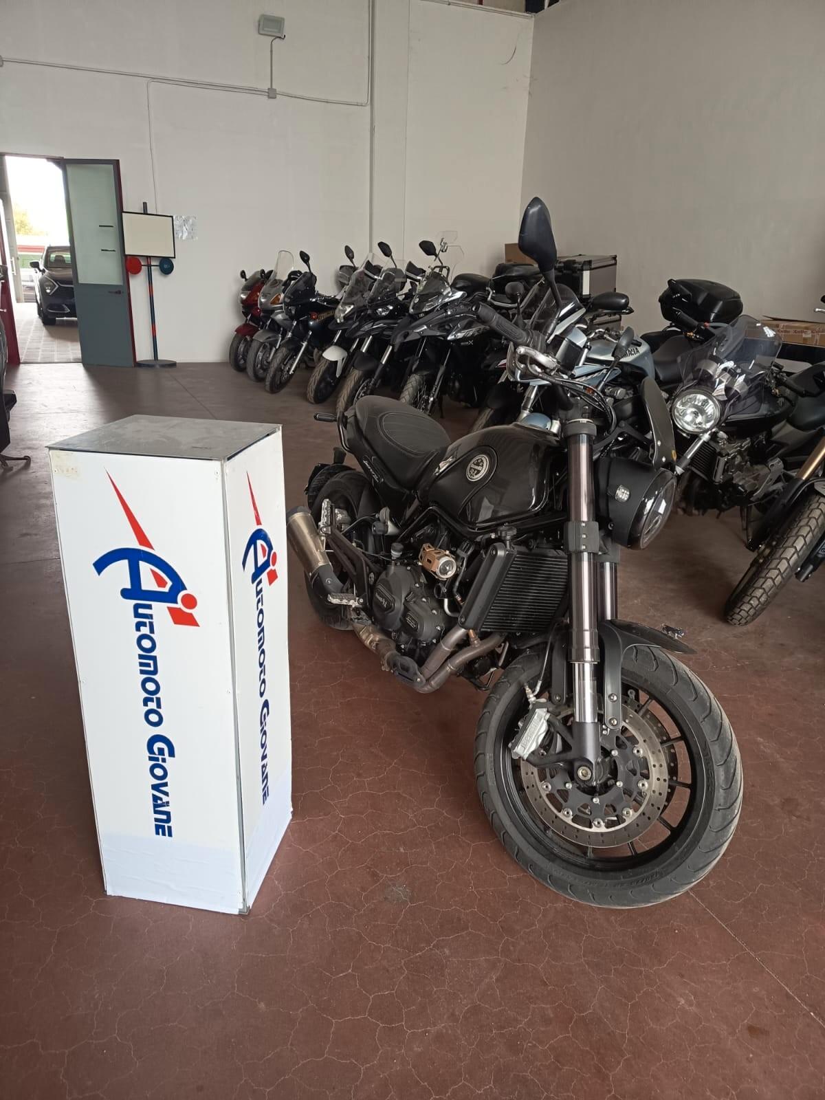 Benelli Leoncino 500