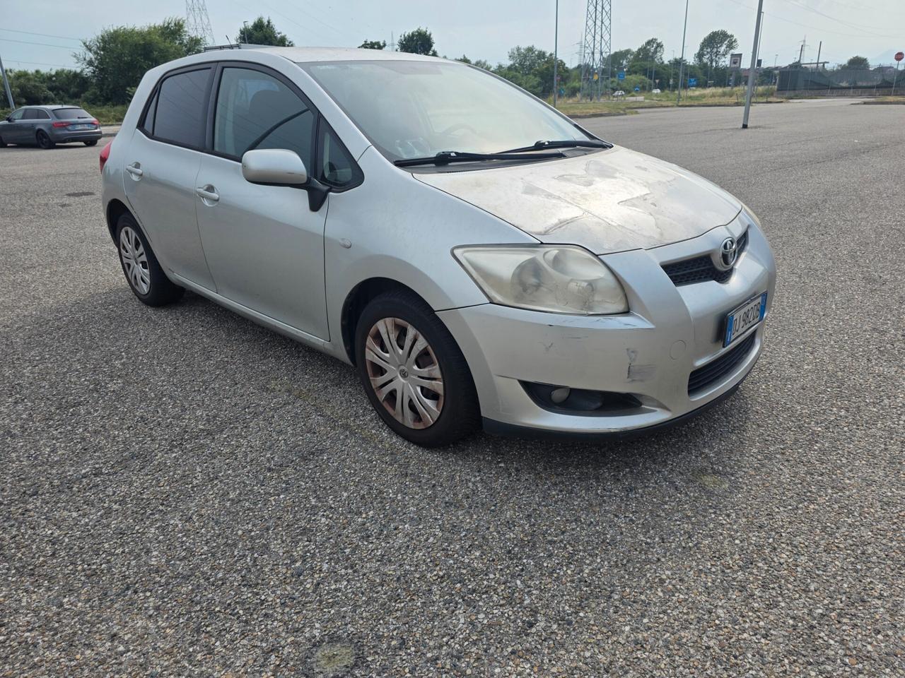 Toyota Auris 1.4 D-4D 5 porte Sol 130000km