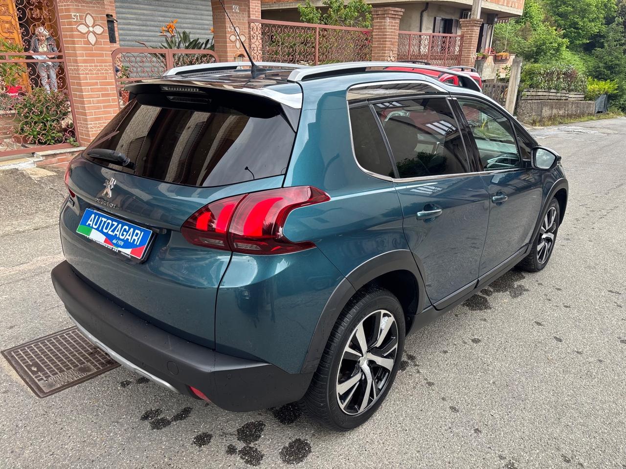 Peugeot 2008 BlueHDi 100 S&S allure accessioriata