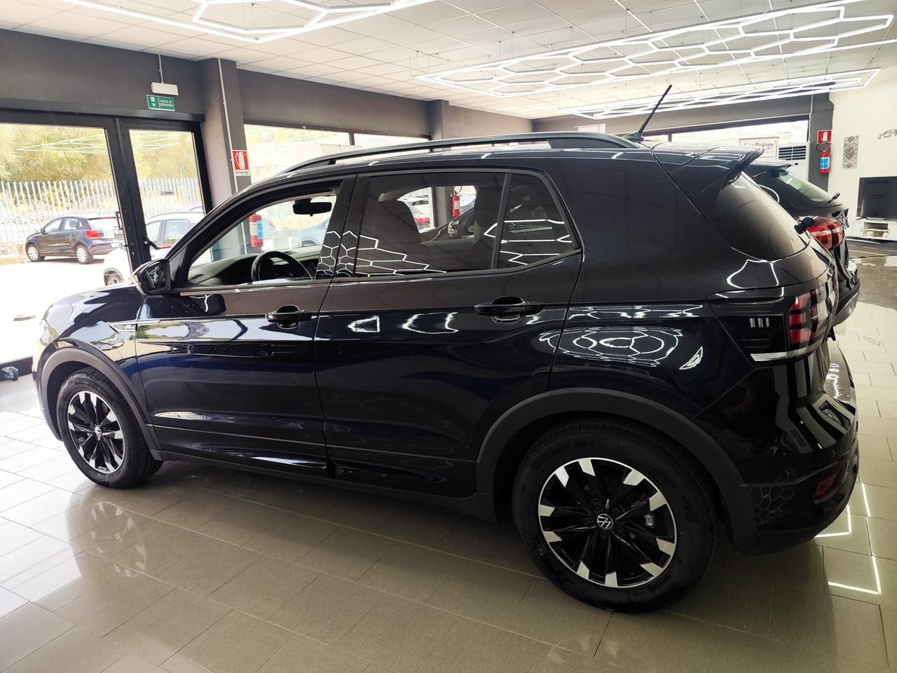 Volkswagen T-Cross 1.0 TSI 110 CV DSG Sport