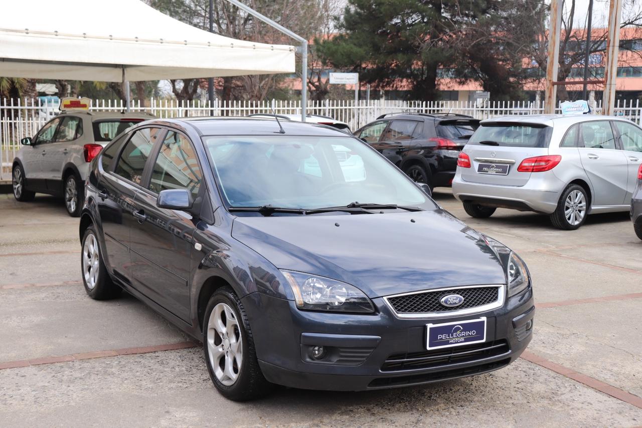 Ford Focus CC Focus C-Max 1.6 TDCi (90CV) Ghia