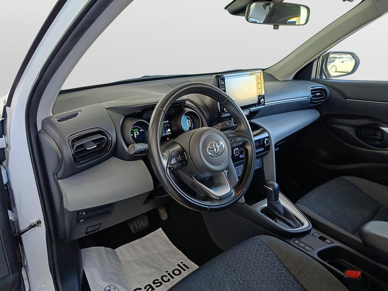 TOYOTA Yaris Cross - MY'21