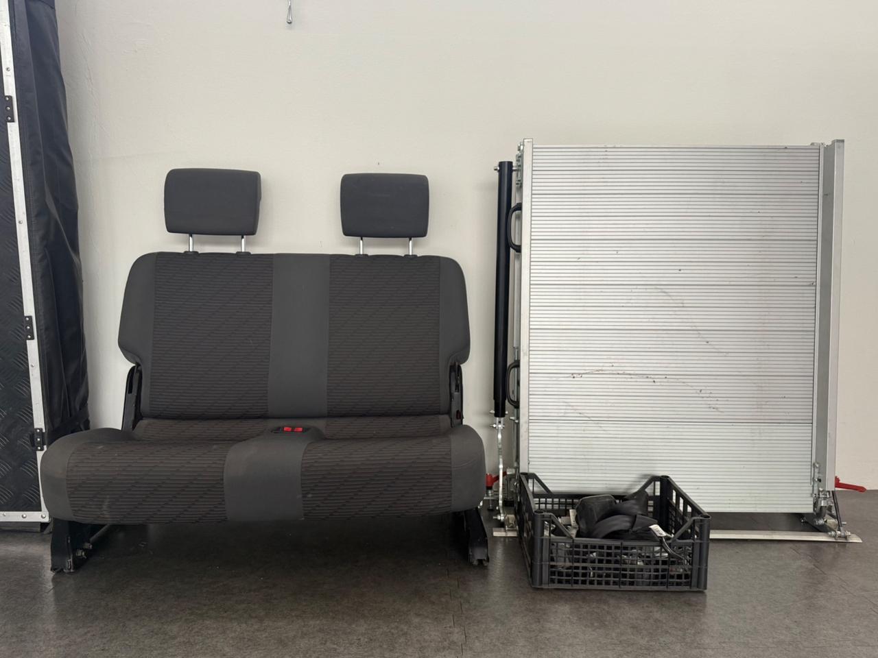 Volkswagen Caddy 1.6 TDI 102 CV 5p. Highline Maxi 7 posti / trasporto disabili