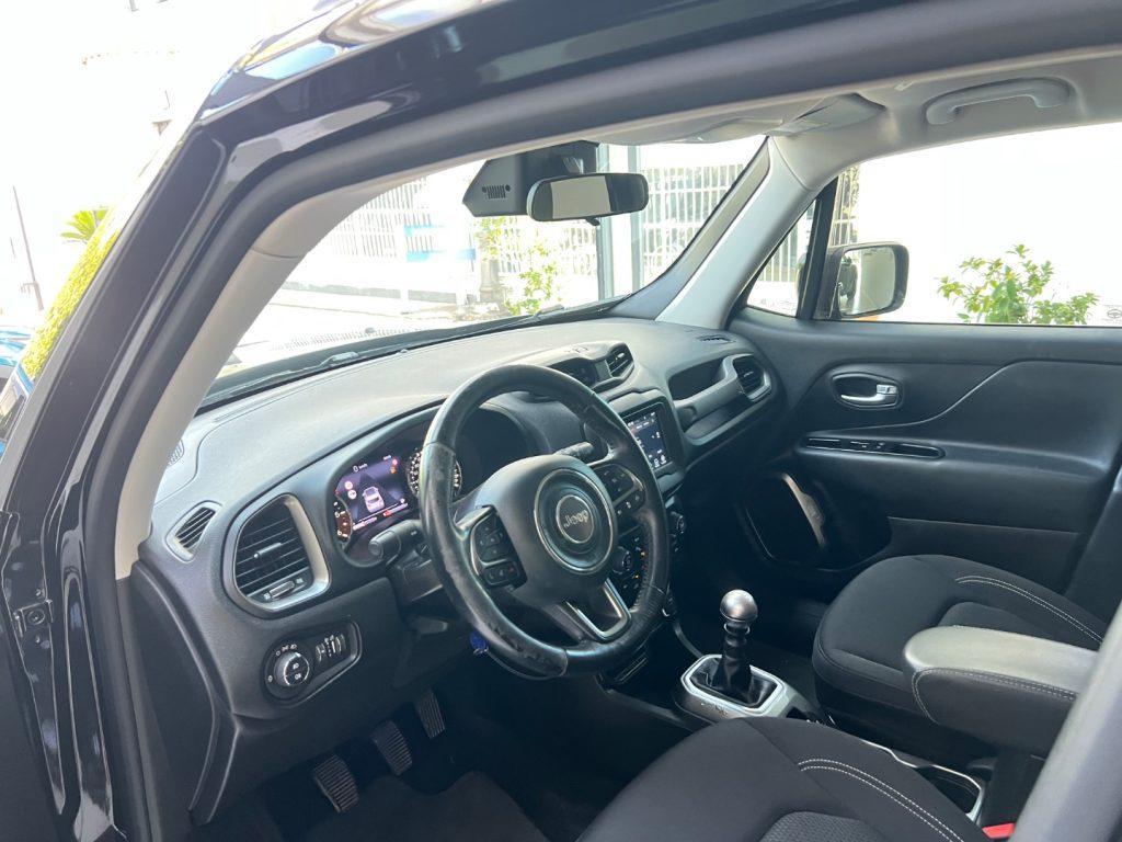 Jeep Renegade 1.6 Mjt 120 CV Limited da e199,00 mensili