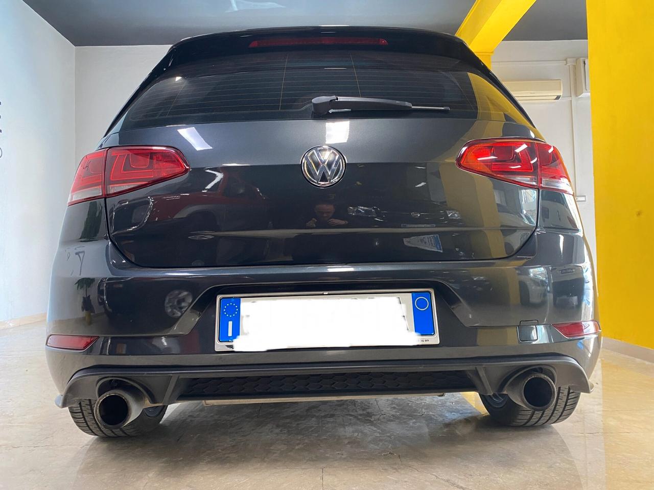 Volkswagen Golf GTI Golf GTI Performance 2.0 TSI 3p. BlueMotion Technology