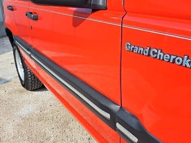 JEEP GRAND CHEROKEE ZJ 4.0 L6 4X4 -ASI TARGA ORO