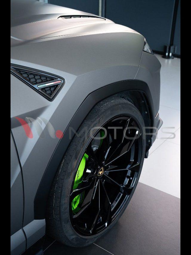 LAMBORGHINI Urus S 4.0 V8 666 CV