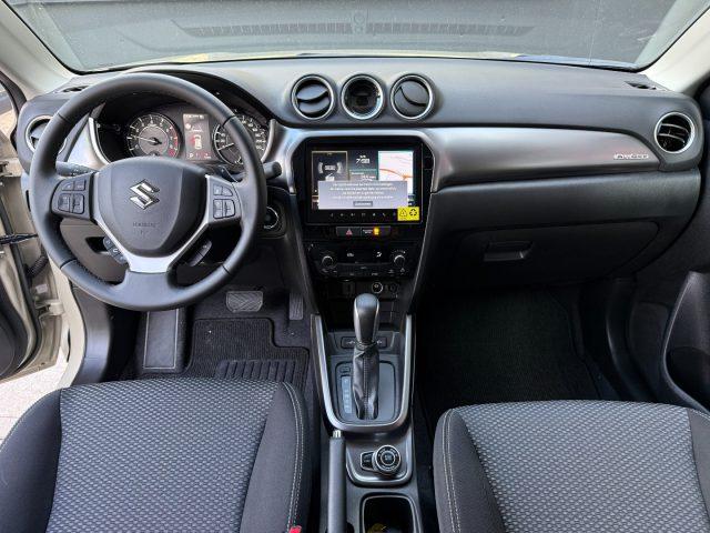 SUZUKI Vitara 1.4 Hybrid Aut. 4WD BiColor Comfort Camera DAB+