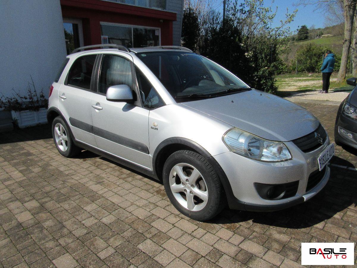 SUZUKI - SX4 - DDiS 16V Urban Line GANCIO TRAINO