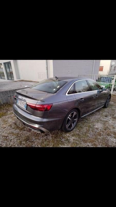 Audi A4 35 TDI/163 CV S tronic S line edition