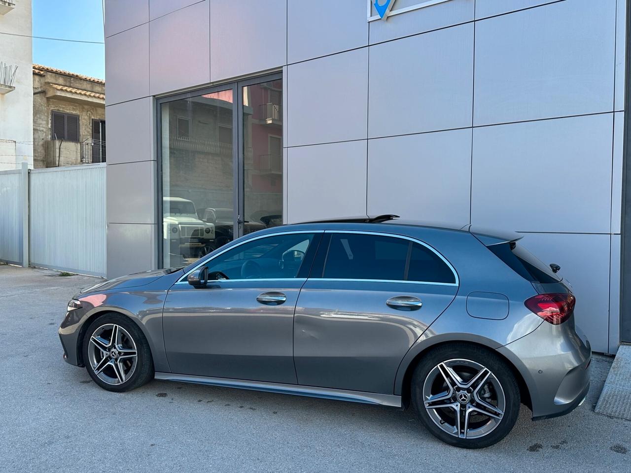 Mercedes-Benz A 180 d AMG Line Premium auto