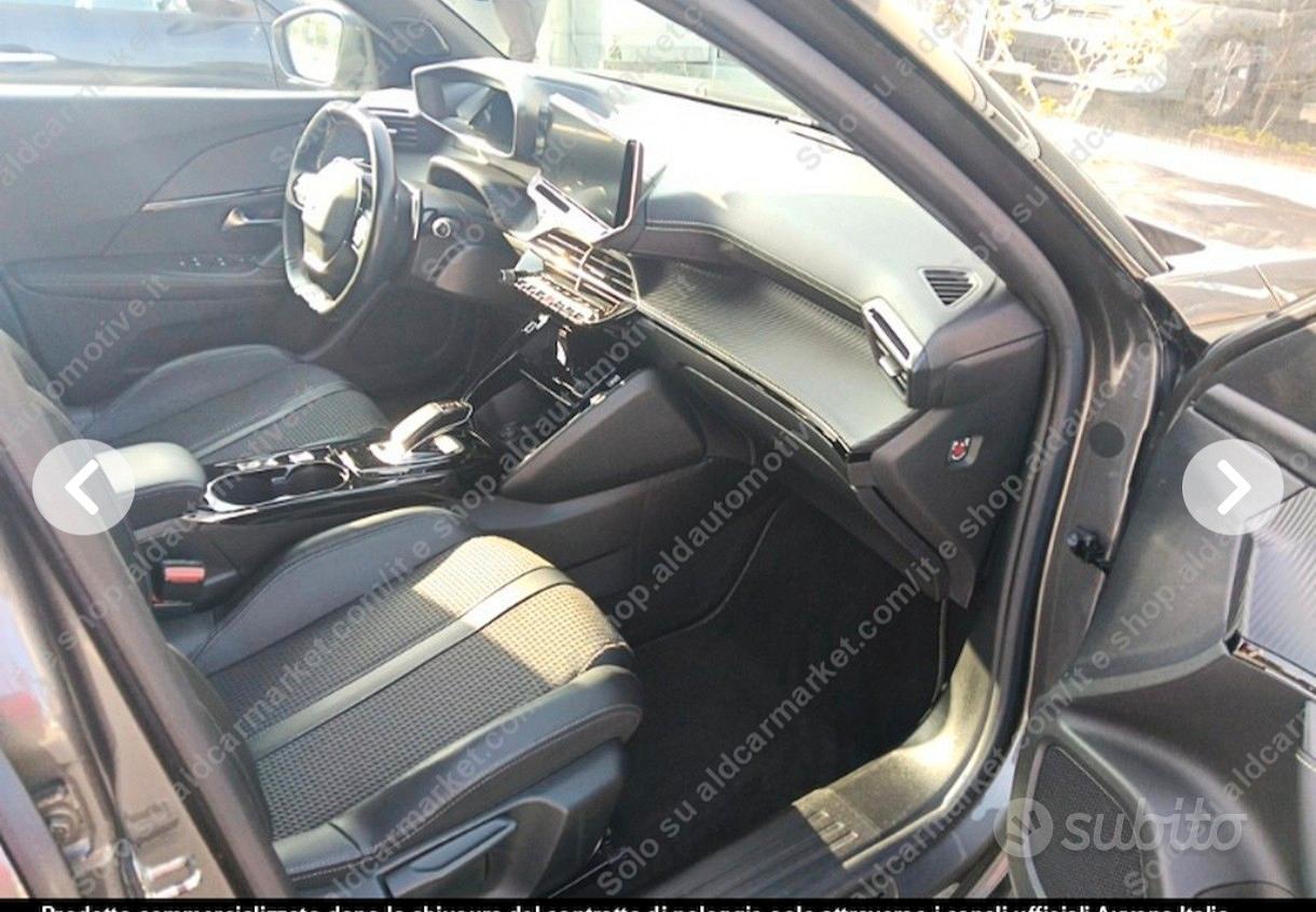Peugeot 2008 Puretech 130 CV eat 8 GT Line S/S aut