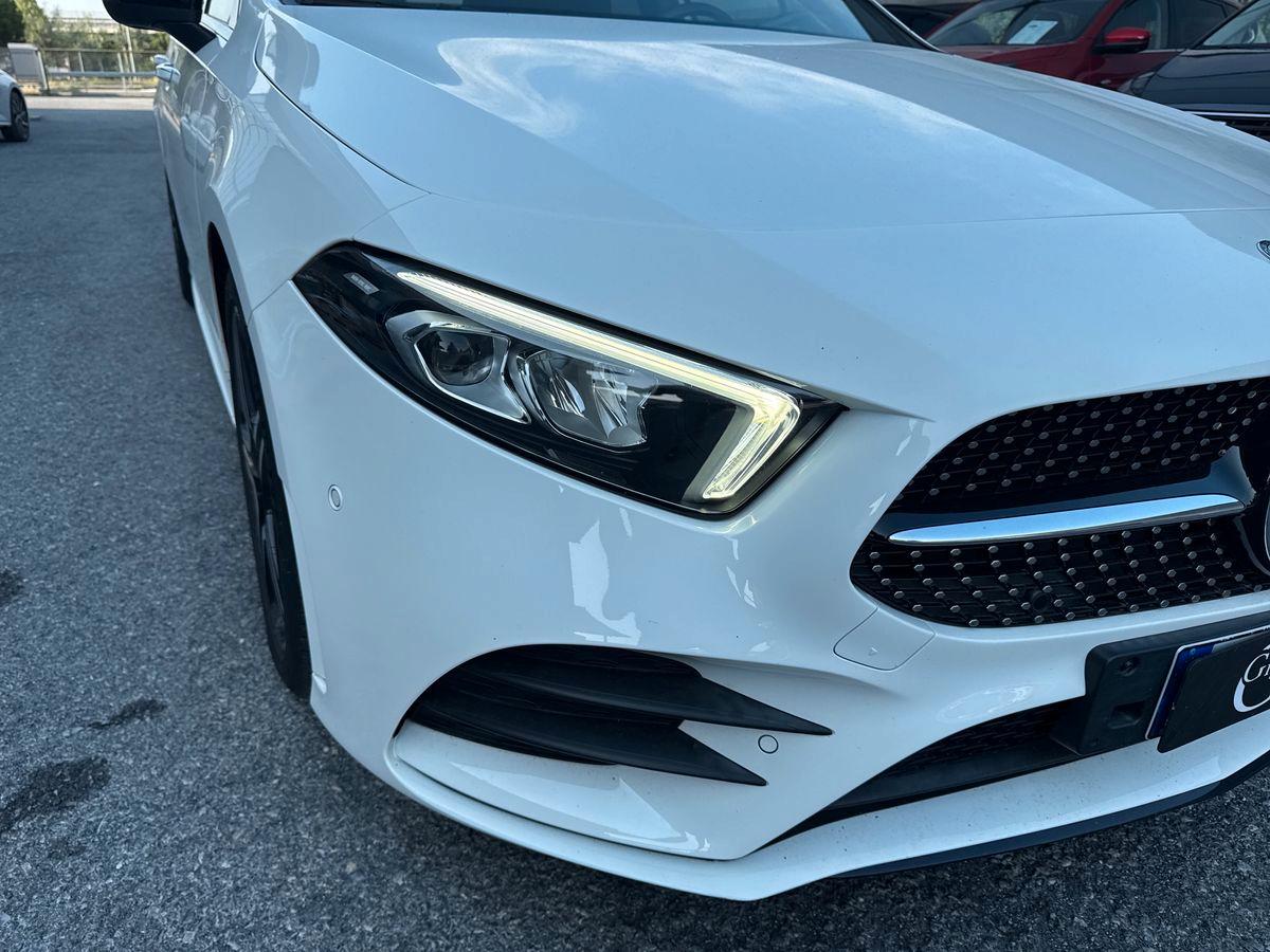 Mercedes-Benz A 200 d Premium auto