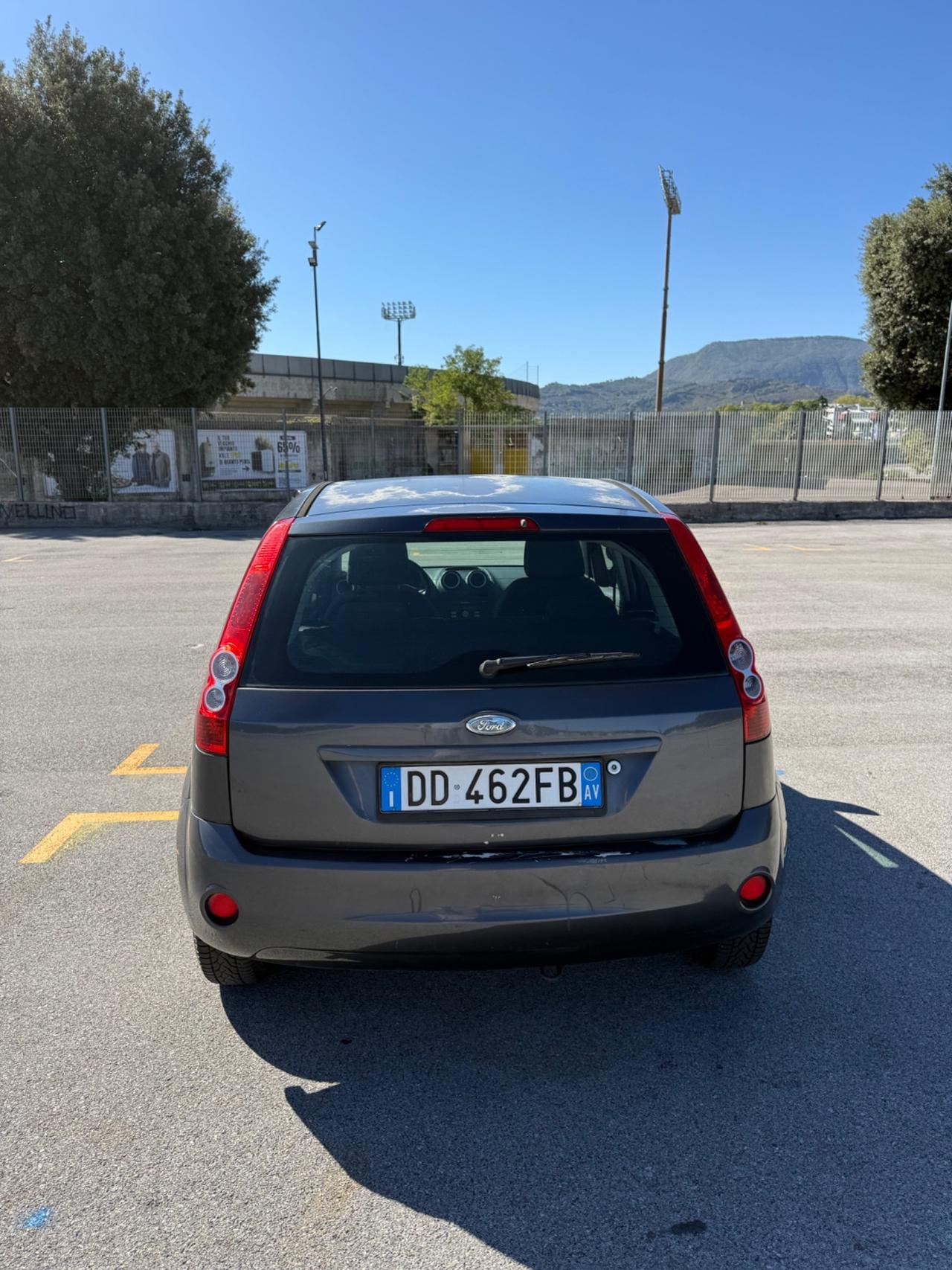 Ford Fiesta 1.2 Benzina 2007 • Unico Proprietario • Neopatentati