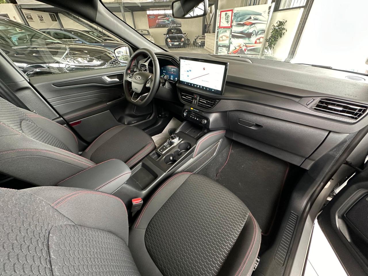 Ford Kuga 2.5 Full Hybrid 180 CV 2WD ST-Line