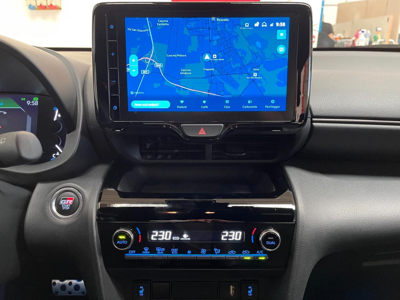 Toyota Yaris Cross GR Sport 1.5h fwd 116cv e-cvt-Ok Neopatentati-LEGGI SOTTO