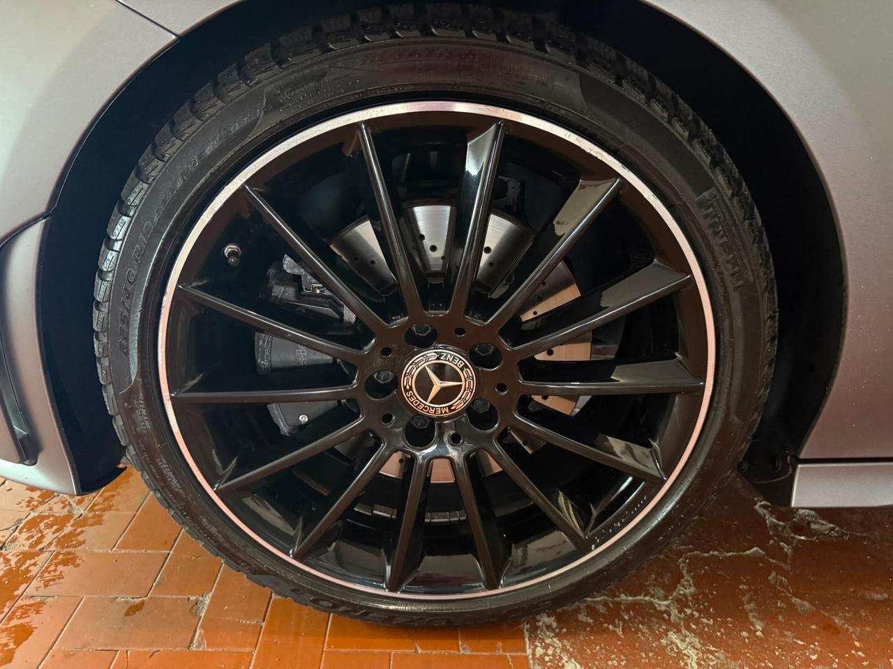 Mercedes-Benz CLA 200 Coupe Premium AMG Night Package Pelle Marrone