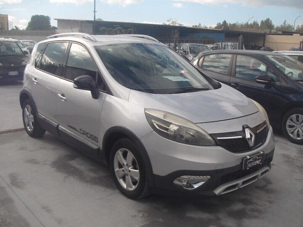 Renault Scenic XMod Cross 1.5 dCi Energy - 2013