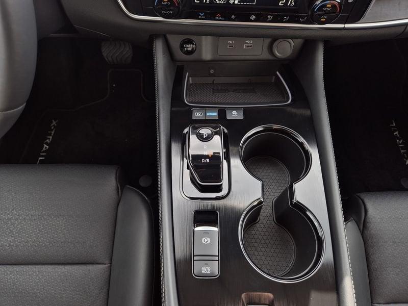 Nissan X-Trail 1.5 e-power Tekna 2wd auto
