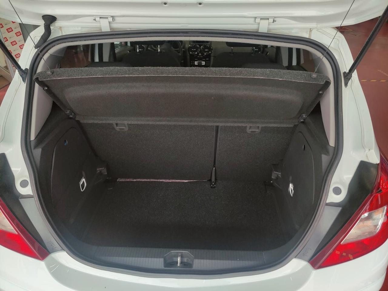 Opel Corsa 1.2 5 porte Easytronic Enjoy