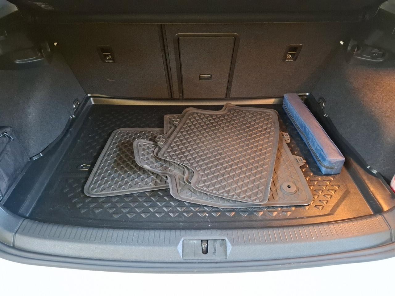 Volkswagen Golf Business 1.4 TGI DSG 5p. Highline BlueMotion