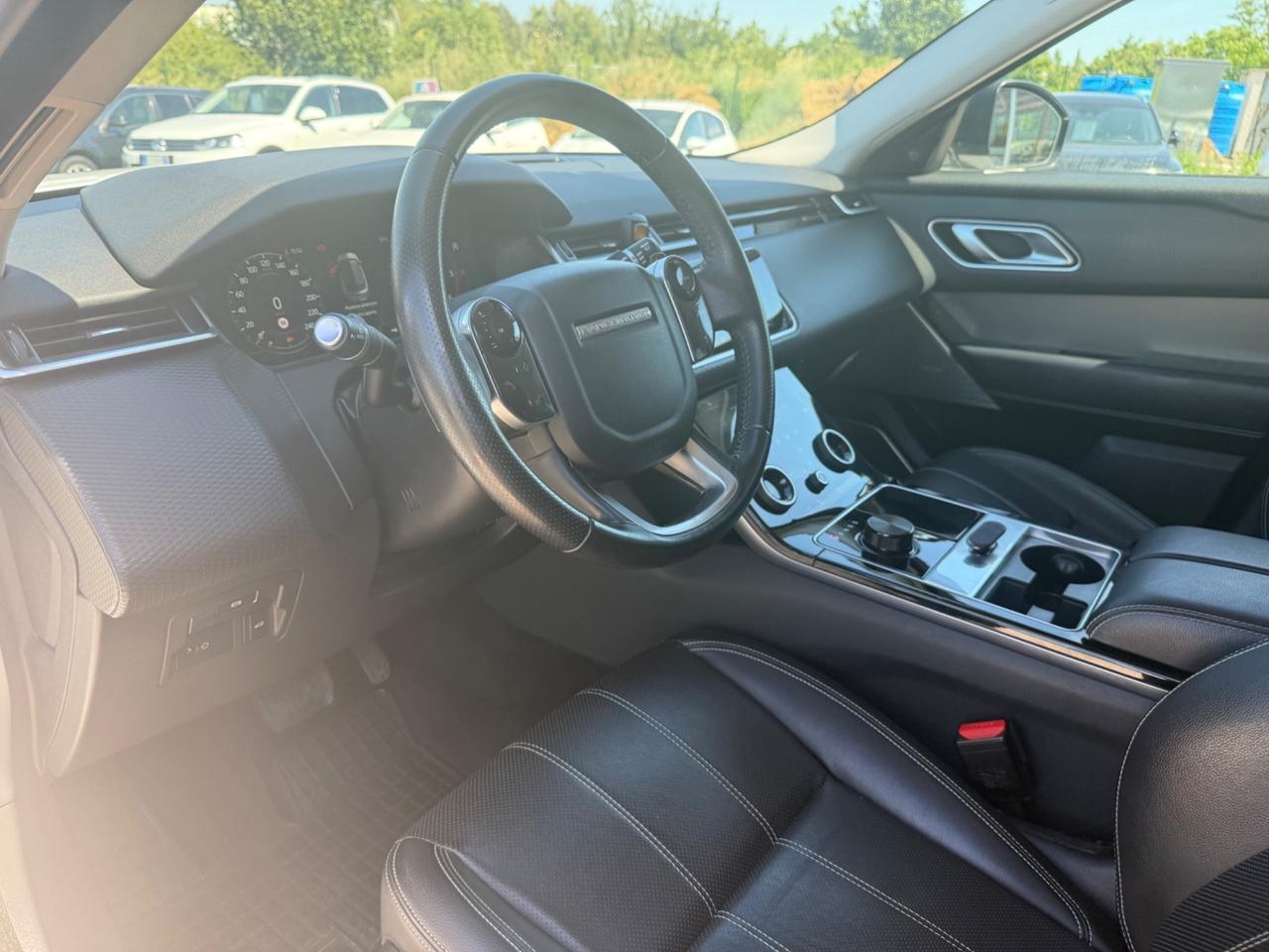 Land Rover Range Velar 2.0 TD4 180 CV R-Dynamic HSE