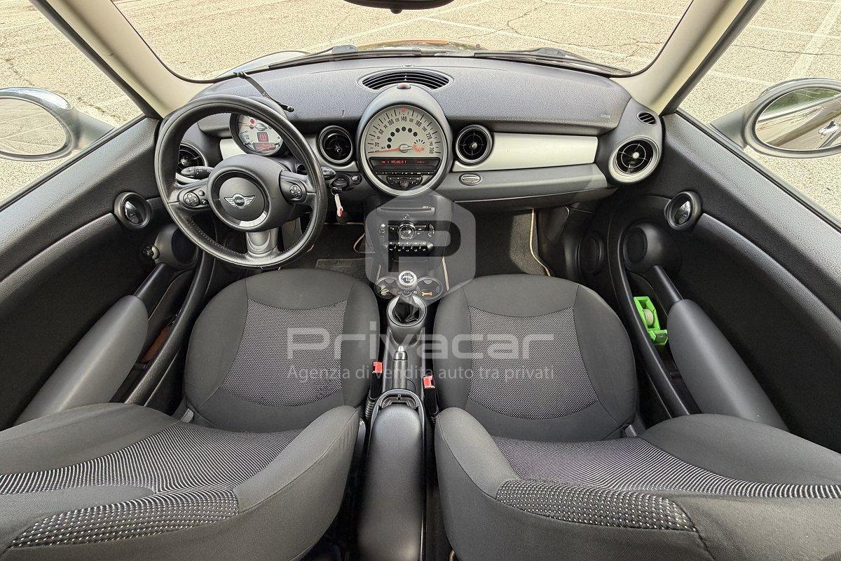 MINI Mini 1.6 16V One (55kW)