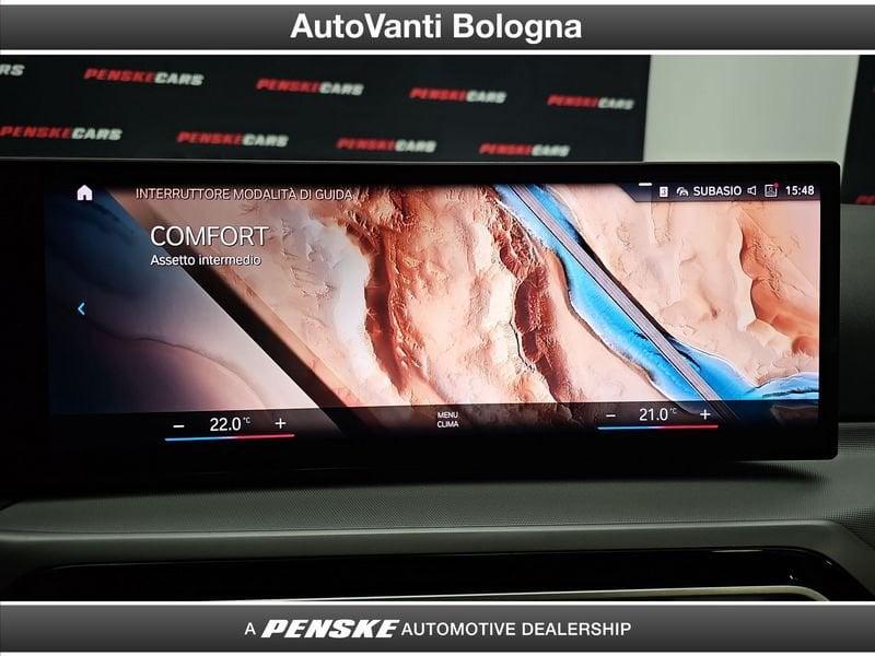 BMW Serie 3 320d Touring Xdrive mhev 48V auto