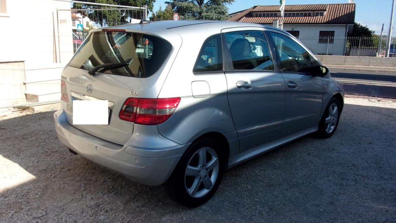 Mercedes-benz B 200 CDI Chrome