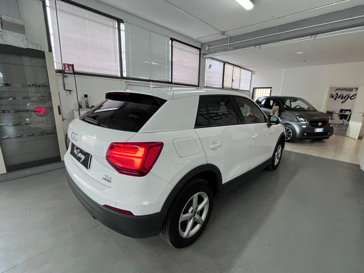 Audi Q2 2.0 TDI quattro S tronic Business 2017