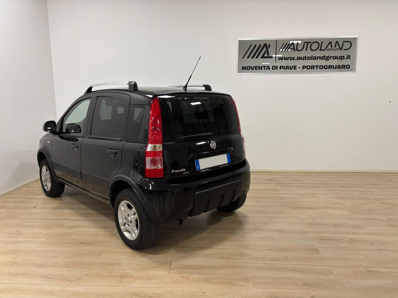 Fiat Panda 1.3 MJT 16V DPF 4x4 Climbing