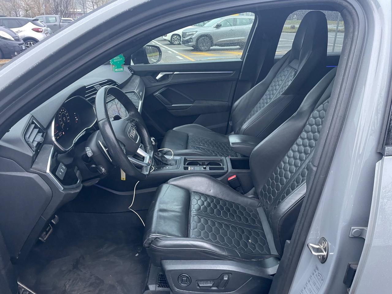 Audi RSQ3 SPB quattro*Automatik*Navi*Pelle