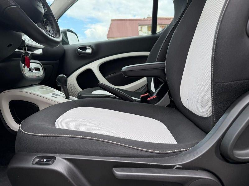 smart fortwo 90 TURBO passion twinamic, TETTO PANORAMA, LED