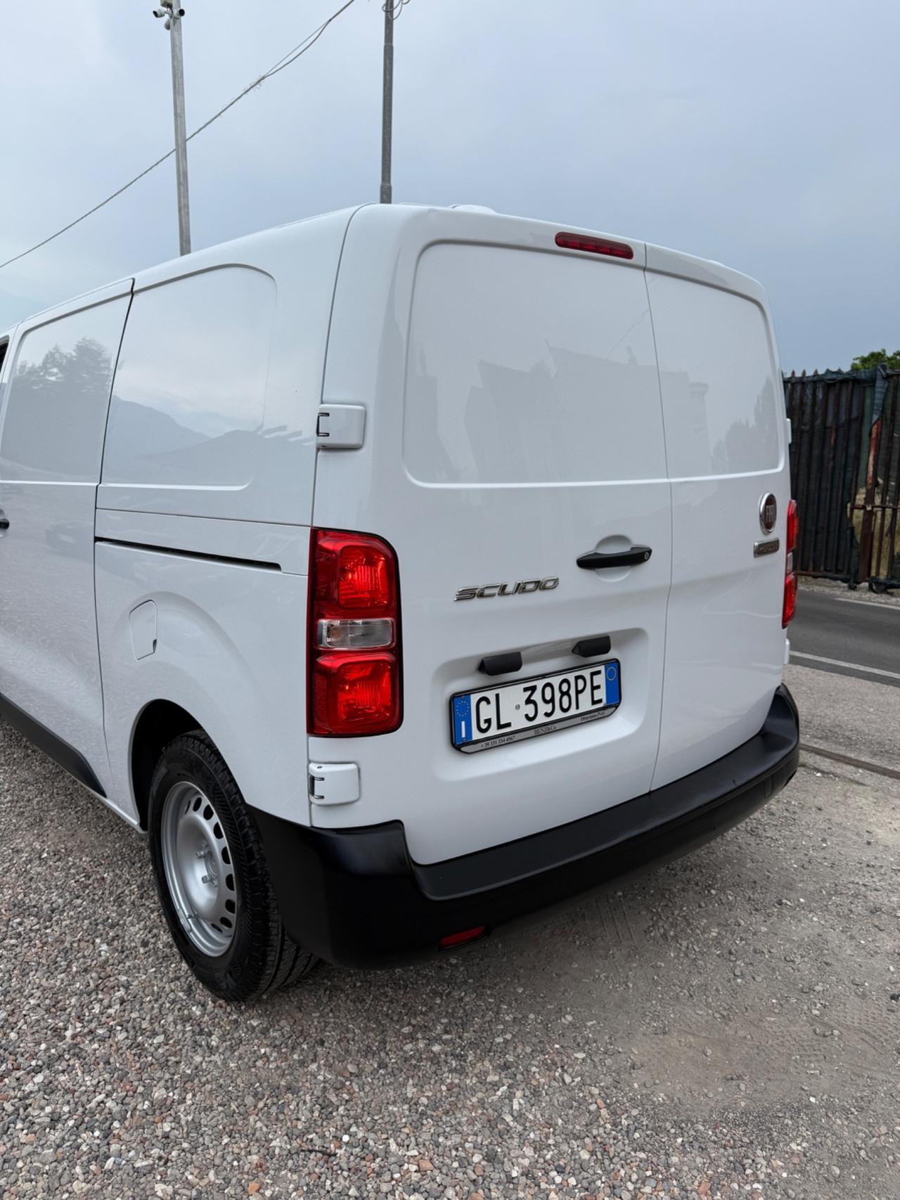 Fiat SCUDO L2H1 DOPPIA PORTA LATERALE