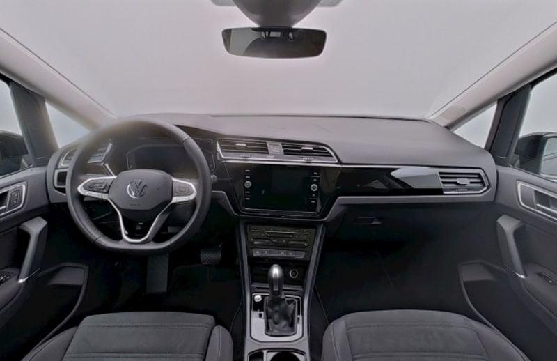 Volkswagen Touran 1.5 TSI HIGHLINE DSG LED MATRIX TETTO BLACK STYLE NAVI COCKPIT